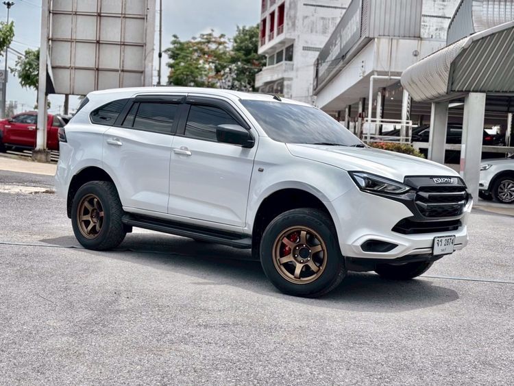 Isuzu MU-X 2023 1.9 Active 2WD Utility-car ดีเซล ไม่ติดแก๊ส เกียร์อัตโนมัติ ขาว