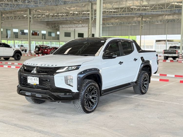 Mitsubishi Triton 2020 Double Cab 2.4 GT Premium ATHLETE Pickup ดีเซล ไม่ติดแก๊ส เกียร์อัตโนมัติ ขาว