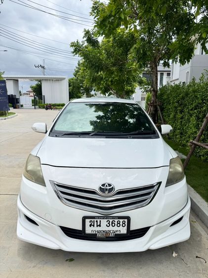 รถ Toyota Vios 1.5 E สี ขาว