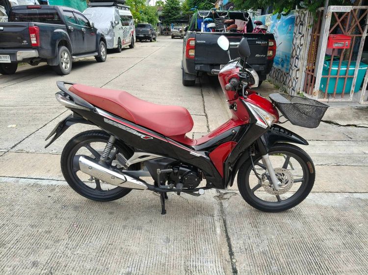 🛵ยังไงก็ขาย WAVE125 i ปี 60 เครื่องดี สีสวย สตาร์ทมือ ไมล์แดง รถบ้านเดิมๆ เล่มชุดโอนครบ+เปลี่ยนถ่ายน้ำมันเครื่องฟรี ส่งฟรี30 ก.ม รูปที่ 3