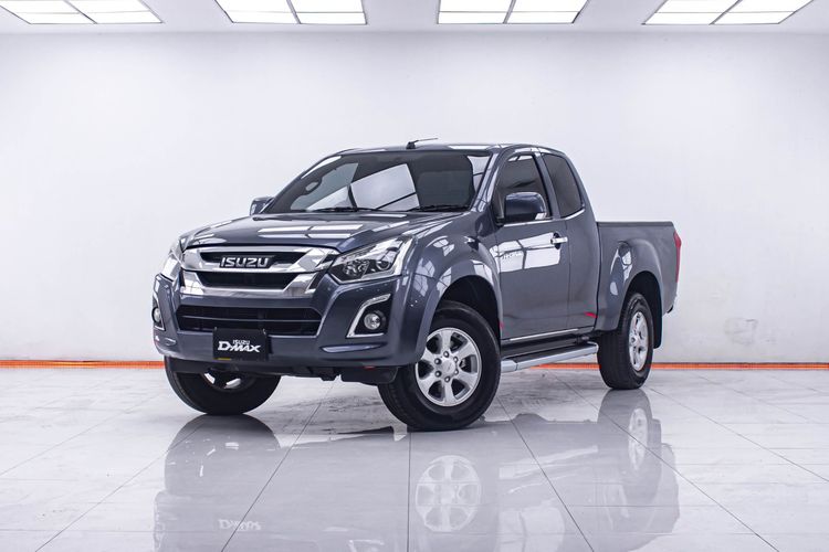 Isuzu D-MAX 2017 1.9 Hi-Lander L Pickup ดีเซล ไม่ติดแก๊ส เกียร์ธรรมดา เทา