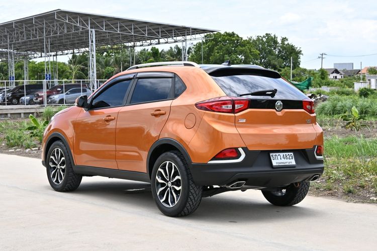 MG GS 2016 2.0 X 4WD Sedan เบนซิน ไม่ติดแก๊ส เกียร์อัตโนมัติ ส้ม รูปที่ 3