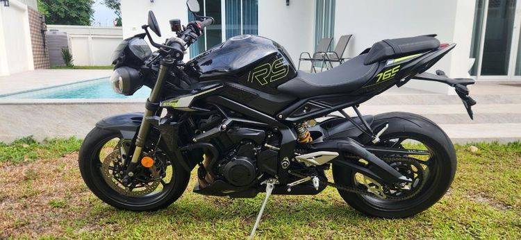 2024 Triumph Street Triple 765RS — 4,080km — Like New — Warranty to 2027 รูปที่ 3