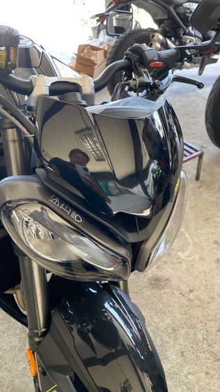 2024 Triumph Street Triple 765RS — 4,080km — Like New — Warranty to 2027 รูปที่ 12
