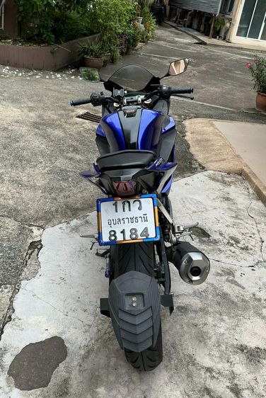 YAMAHA YZF-R15 สีน้ำดำ - น้ำเงิน 2018  รูปที่ 4