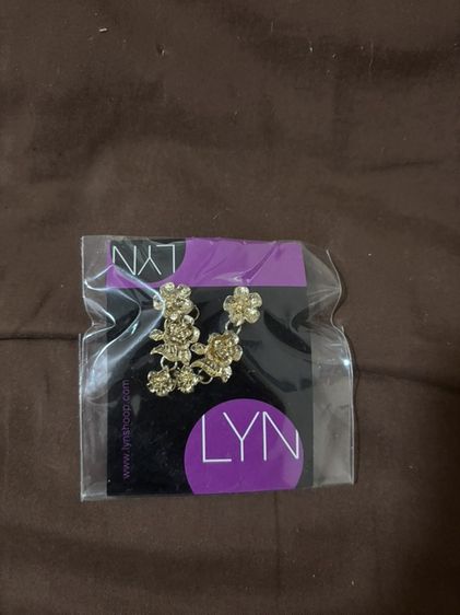 ต่างหู Lyn งานแท้จากช๊อป ปี 2012-2019 (หลังป้ายมีแจ้งรายละเอียด)