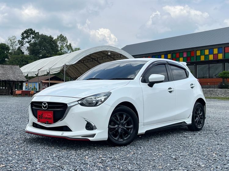 รถ Mazda Mazda 2 1.3 Sports High Connect สี ขาว