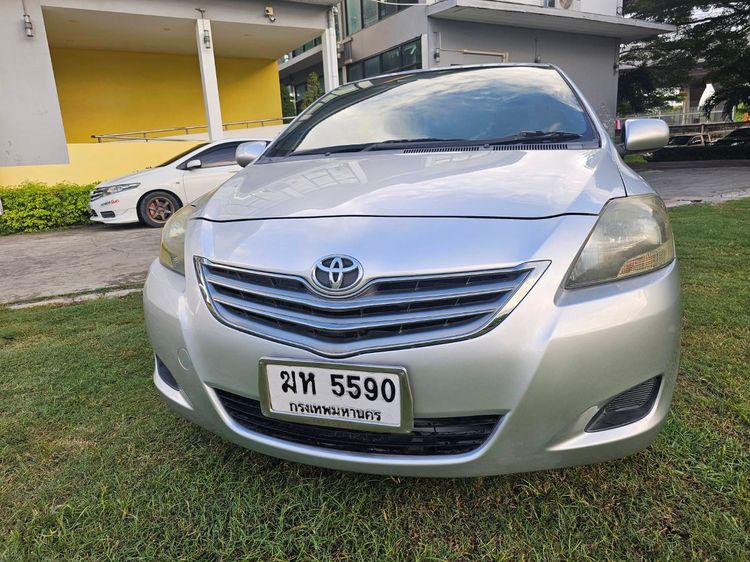 รถ Toyota Vios 1.5 E สี เทา