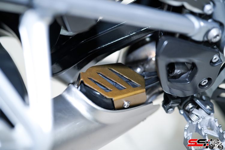 BMW R1200 GSA Triple Black Low (ตัวต่ำ) ปี2018 Quickshifter Keyless ปี๊บ 3 ใบ ราคาเร้าใจ ฟรีดาวน์ออกรถไม่ต้องใช้เงิน รูปที่ 16