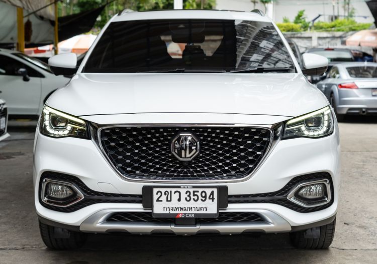 รถ MG HS 1.5 X สี ขาว