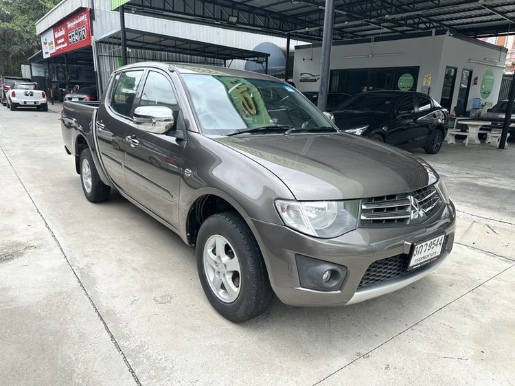 Mitsubishi Triton 2013 2.5 GLX Pickup ดีเซล ไม่ติดแก๊ส เกียร์ธรรมดา น้ำตาล รูปที่ 4