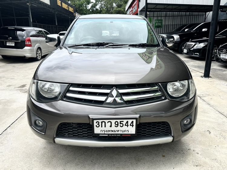 Mitsubishi Triton 2013 2.5 GLX Pickup ดีเซล ไม่ติดแก๊ส เกียร์ธรรมดา น้ำตาล รูปที่ 2