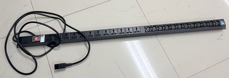 เปิดรับเสนอราคาประมูลซื้อ - รางปลั๊กไฟตู้แร็ก PDU 24 ช่อง พร้อมสายไฟ มือสอง
