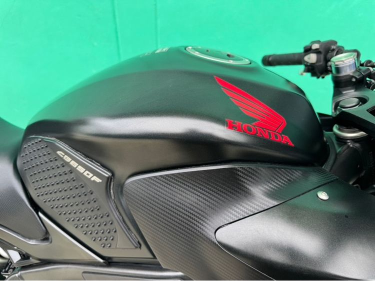 Honda CBR650F สีดำ ปี2017 วิ่ง20,000โล ไฟหน้า LED  รูปที่ 4