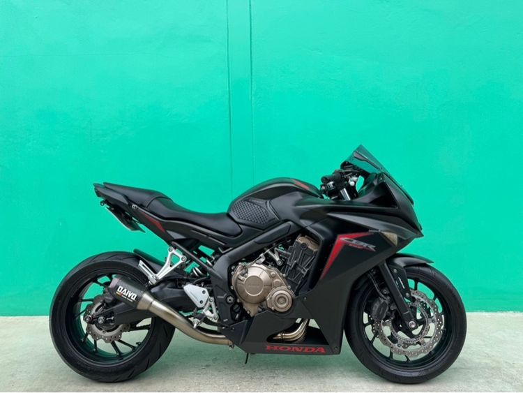 Honda CBR650F สีดำ ปี2017 วิ่ง20,000โล ไฟหน้า LED 
