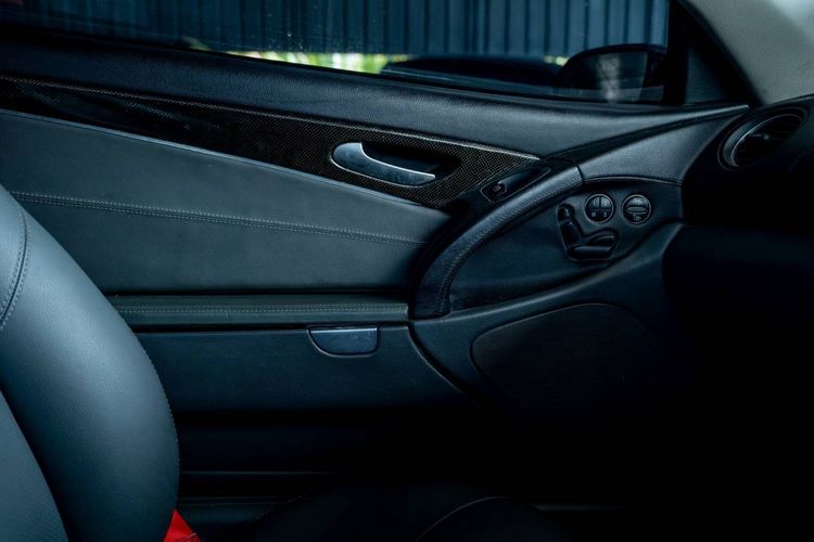 Mercedes-Benz SL-Class 2011 SL350 Sedan เบนซิน ดำ รูปที่ 3