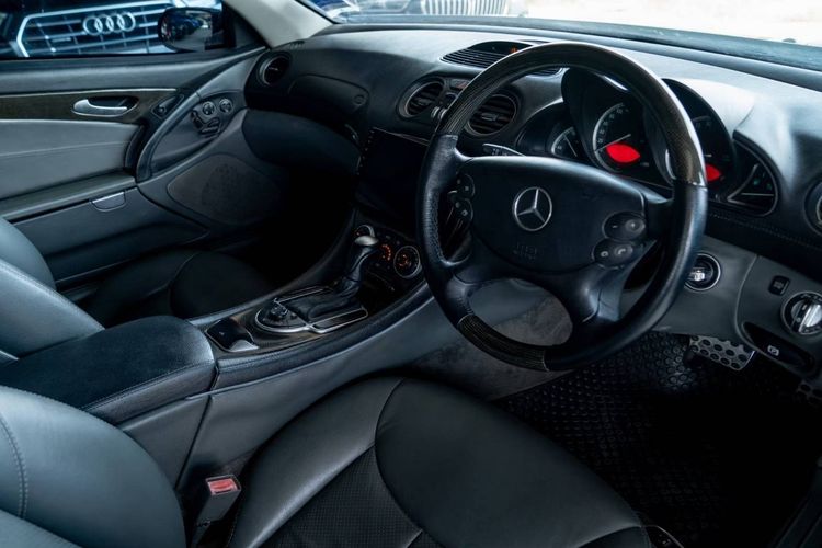 Mercedes-Benz SL-Class 2011 SL350 Sedan เบนซิน ดำ รูปที่ 4
