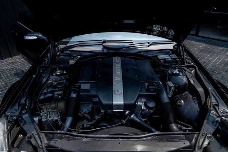 Mercedes-Benz SL-Class 2011 SL350 Sedan เบนซิน ดำ รูปที่ 2
