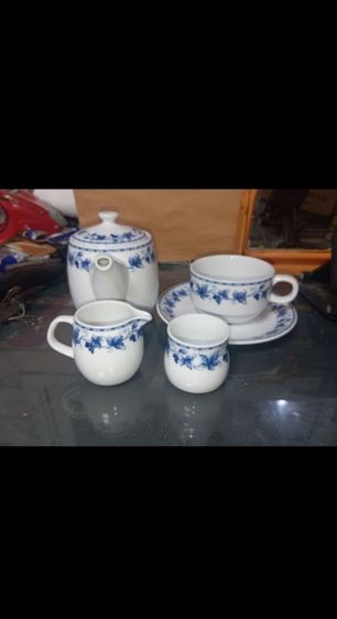 ชุดน้ำชากาแฟ วินเทจ ยี่ห้อ PATRA รุ่น Fine Porcelain