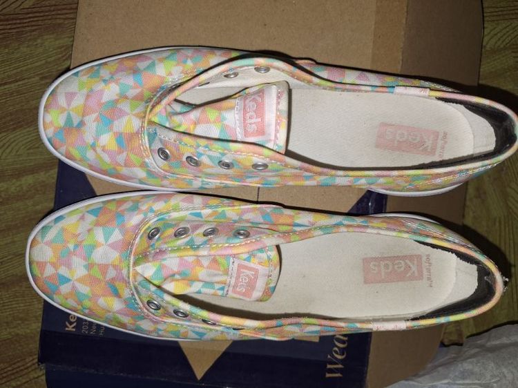 KEDS รองเท้าผ้าใบ แบบผูกเชือก รุ่น CHAMPION CANVAS KALEIDOSCOPE PRINT รูปที่ 7