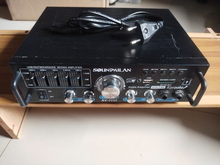 แอมป์ขยายเสียง รุ่น AV-3332 แบรนด์ SOUNDMILAN ใช้ไฟได้ 2ระบบ DC12V - AC220V กำลังวัตต์ 2000w  รูปที่ 3