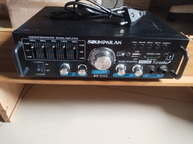 แอมป์ขยายเสียง รุ่น AV-3332 แบรนด์ SOUNDMILAN ใช้ไฟได้ 2ระบบ DC12V - AC220V กำลังวัตต์ 2000w  รูปที่ 4