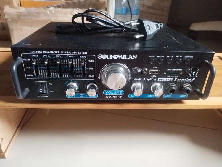 แอมป์ขยายเสียง รุ่น AV-3332 แบรนด์ SOUNDMILAN ใช้ไฟได้ 2ระบบ DC12V - AC220V กำลังวัตต์ 2000w  รูปที่ 5