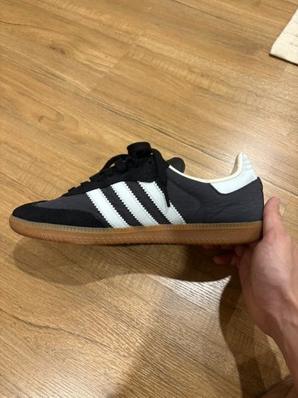 Adidas samba สีดำขีดฟ้า ไซส์40.5 ของแท้ สภาพ99เปอ รูปที่ 9