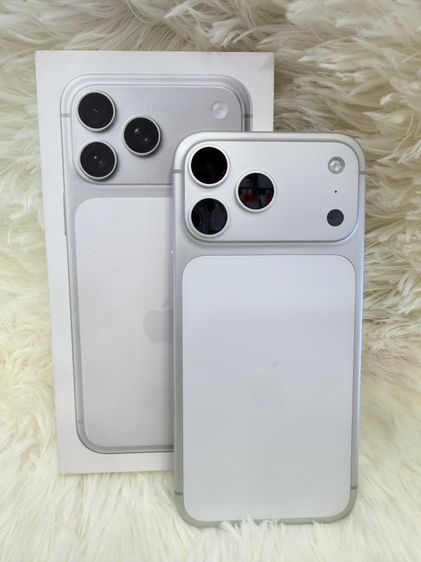 Iphone 17Promax 256gb สีขาวเครื่องสวย  ยกกล่อง เดิมๆสุขภาพแบต 94%ประกันเหลือ 30/11/2569อุปกรณ์ สายชาร์จแท้ กล่องเดิมเลขตรงกล่องนัดรับได้ รามอินทรา83  กม8  กม9
