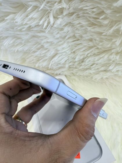 Iphone 17Promax 256gb สีขาวเครื่องสวย  ยกกล่อง เดิมๆสุขภาพแบต 94%ประกันเหลือ 30/11/2569อุปกรณ์ สายชาร์จแท้ กล่องเดิมเลขตรงกล่องนัดรับได้ รามอินทรา83  กม8  กม9 รูปที่ 9