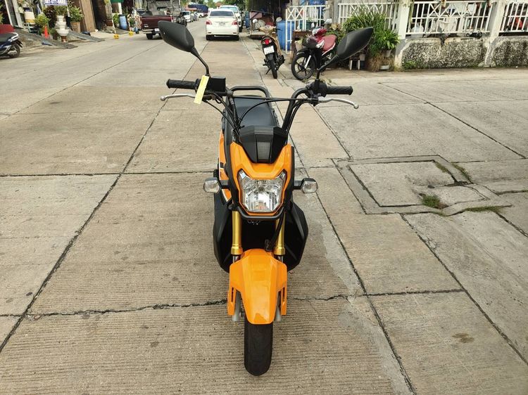🛵ยังไงก็ขาย ZOOMER-X ปี 61(งดต่อ) เครื่องดี สีสวย สตาร์ทมือ ไมล์ดิจิตอล เล่มชุดโอนครบ+เปลี่ยนถ่ายน้ำมันเครื่องฟรี ส่งฟรี30 ก.ม รูปที่ 4