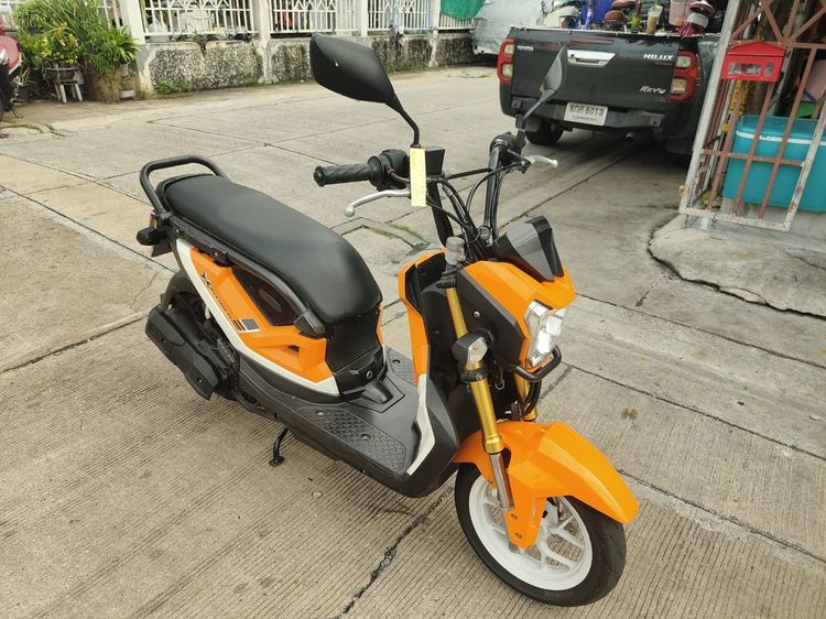 🛵ยังไงก็ขาย ZOOMER-X ปี 61(งดต่อ) เครื่องดี สีสวย สตาร์ทมือ ไมล์ดิจิตอล เล่มชุดโอนครบ+เปลี่ยนถ่ายน้ำมันเครื่องฟรี ส่งฟรี30 ก.ม รูปที่ 5