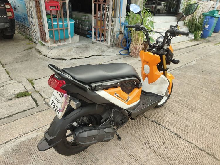 🛵ยังไงก็ขาย ZOOMER-X ปี 61(งดต่อ) เครื่องดี สีสวย สตาร์ทมือ ไมล์ดิจิตอล เล่มชุดโอนครบ+เปลี่ยนถ่ายน้ำมันเครื่องฟรี ส่งฟรี30 ก.ม รูปที่ 8