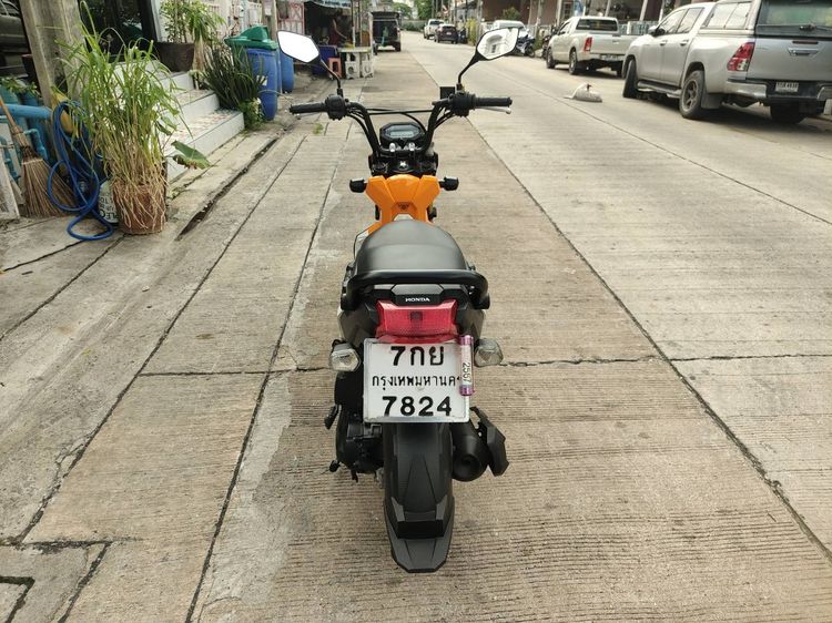 🛵ยังไงก็ขาย ZOOMER-X ปี 61(งดต่อ) เครื่องดี สีสวย สตาร์ทมือ ไมล์ดิจิตอล เล่มชุดโอนครบ+เปลี่ยนถ่ายน้ำมันเครื่องฟรี ส่งฟรี30 ก.ม รูปที่ 6
