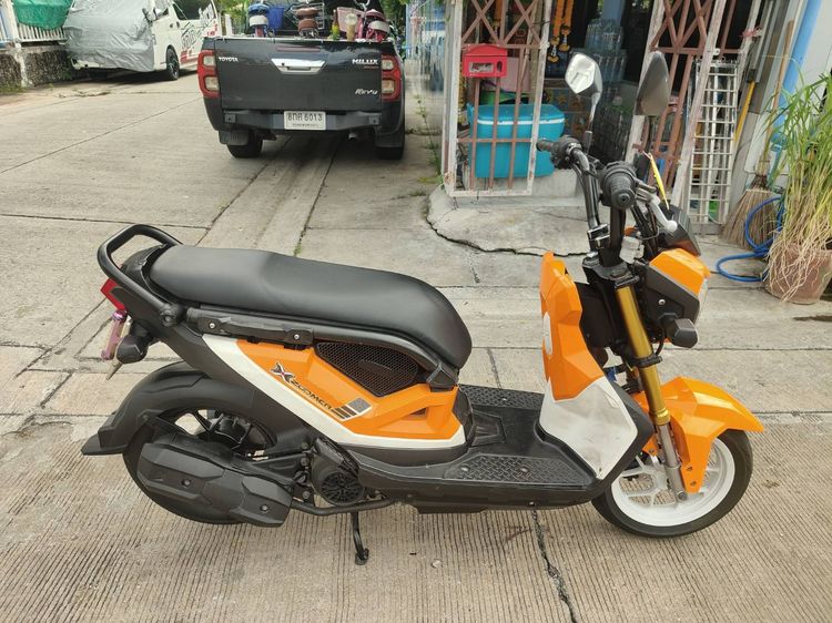 🛵ยังไงก็ขาย ZOOMER-X ปี 61(งดต่อ) เครื่องดี สีสวย สตาร์ทมือ ไมล์ดิจิตอล เล่มชุดโอนครบ+เปลี่ยนถ่ายน้ำมันเครื่องฟรี ส่งฟรี30 ก.ม รูปที่ 3