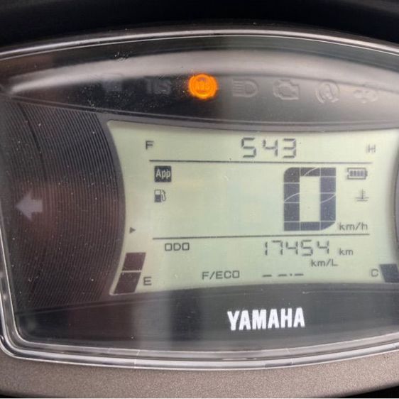 nmax yconect รูปที่ 11