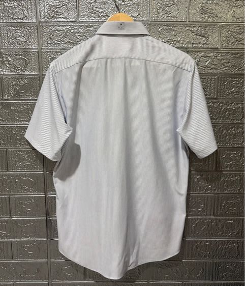 เสื้อ Uniqlo รูปที่ 3