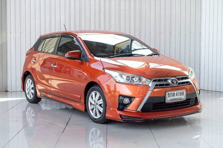 Toyota Yaris 2016 1.2 G Sedan เบนซิน ไม่ติดแก๊ส เกียร์อัตโนมัติ ส้ม
