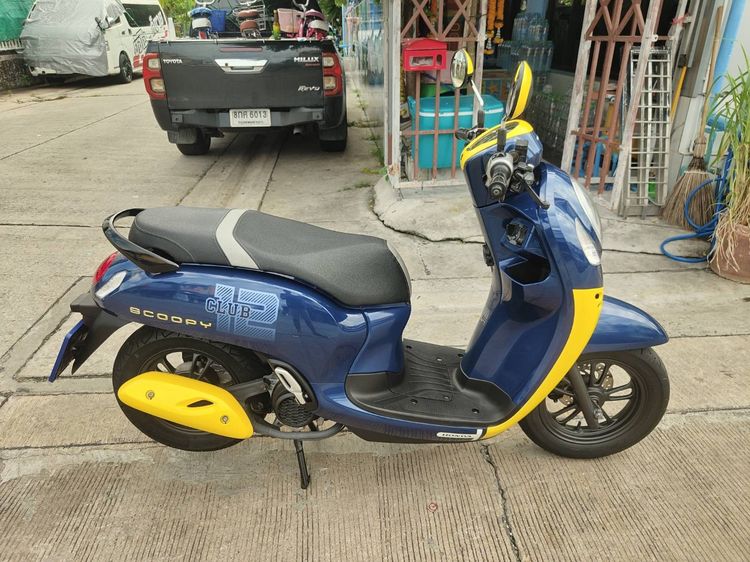 🛵ยังไงก็ขาย SCOOPY-i ปี 64 เครื่องดี สีสวย สตาร์ทมือ กุญแจรีโมท เล่มชุดโอนครบ+เปลี่ยนถ่ายน้ำมันเครื่องฟรี ส่งฟรี30 ก.ม รูปที่ 3