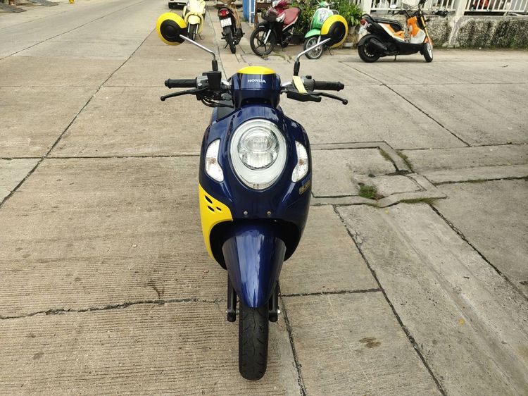 🛵ยังไงก็ขาย SCOOPY-i ปี 64 เครื่องดี สีสวย สตาร์ทมือ กุญแจรีโมท เล่มชุดโอนครบ+เปลี่ยนถ่ายน้ำมันเครื่องฟรี ส่งฟรี30 ก.ม รูปที่ 4