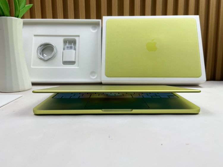 MacBook Neo 13-inch A18 Pro 2026 Ram8GB SSD256GB Citrus  รูปที่ 6