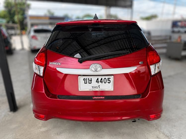 Toyota Yaris 2016 1.5 E Sedan เบนซิน ไม่ติดแก๊ส เกียร์อัตโนมัติ แดง รูปที่ 2