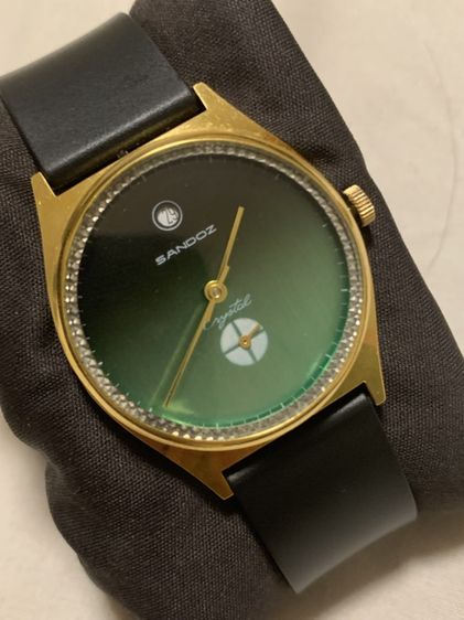 นาฬิกาข้อมือ VTG SandosManual Winding Swiss made