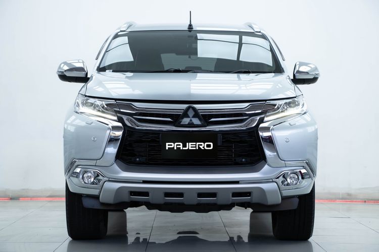 Mitsubishi Pajero Sport 2019 2.4 GT Premium 4WD Utility-car ดีเซล ไม่ติดแก๊ส เกียร์อัตโนมัติ เทา รูปที่ 4