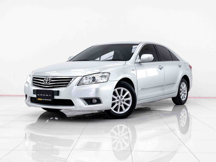 รถ Toyota Camry 2.0 G สี เทา