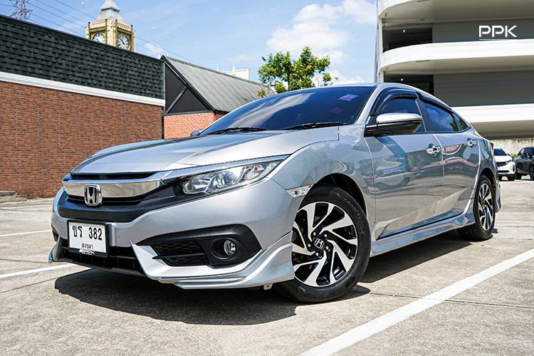 Honda Civic 2018 1.8 EL i-VTEC Sedan เบนซิน ไม่ติดแก๊ส เกียร์อัตโนมัติ เทา