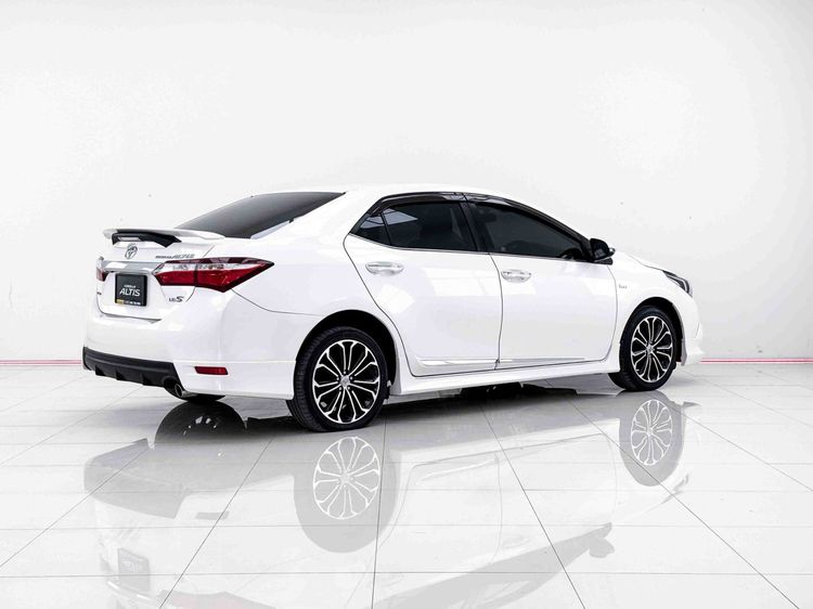 Toyota Altis 2015 1.8 Esport Sedan เบนซิน ไม่ติดแก๊ส เกียร์อัตโนมัติ ขาว รูปที่ 4