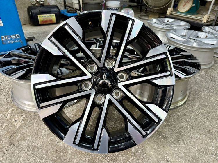 ล้อแม็ก MITSUBISHI PAJARO TRITON ขอบ 18” สภาพสวยสีเดิม