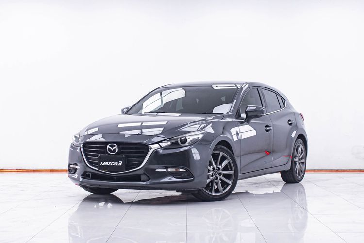 รถ Mazda Mazda3 2.0 S Sports สี เทา