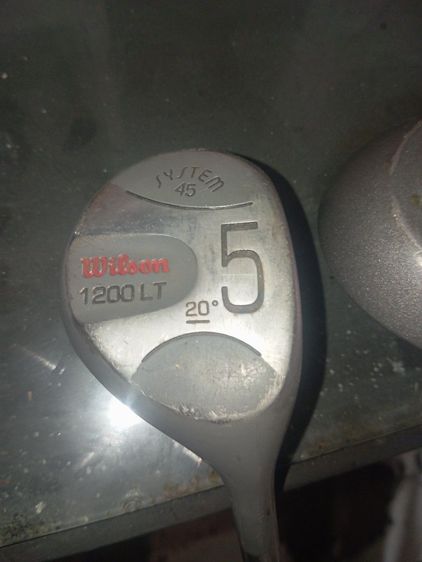 ชุดไม้กอล์ฟพร้อมถุง มีเหล็ก ยี่ห้อDaiwa มีหัวไม้อีก3อัน ยี่ห้อ Wilson กับ TaylorMade พร้อมถุง ยี่ห้อ Yonexใช้ได้ทุกช่อง ขายตามสภาพ รูปที่ 8